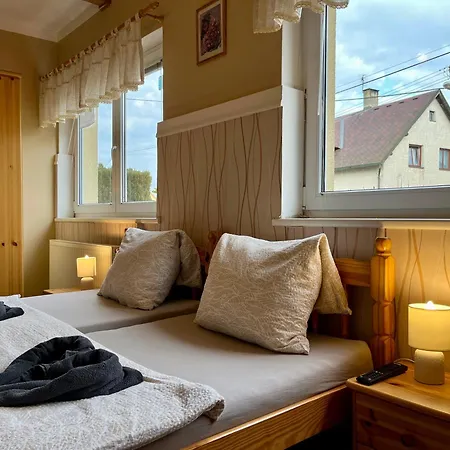 žírovice Affittacamere 3*