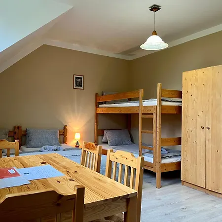 Zirovice 3*