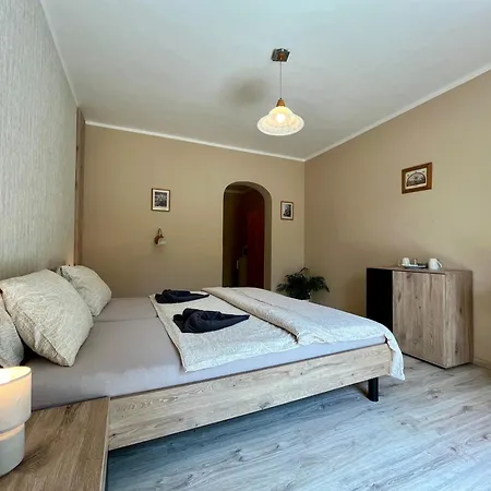 Maison d'hôtes Zirovice 3*